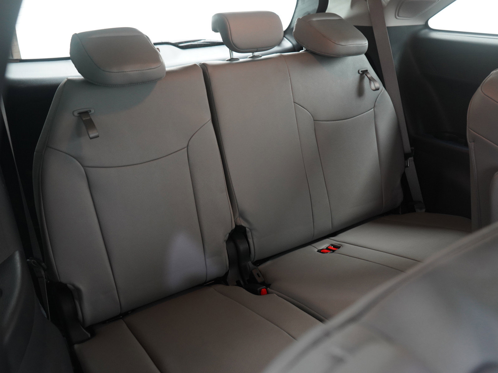 Used 2025 Toyota Sienna XLE image 15