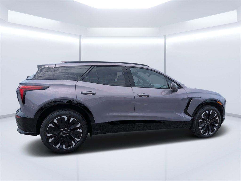 New 2025 Chevrolet Blazer EV RS image 3