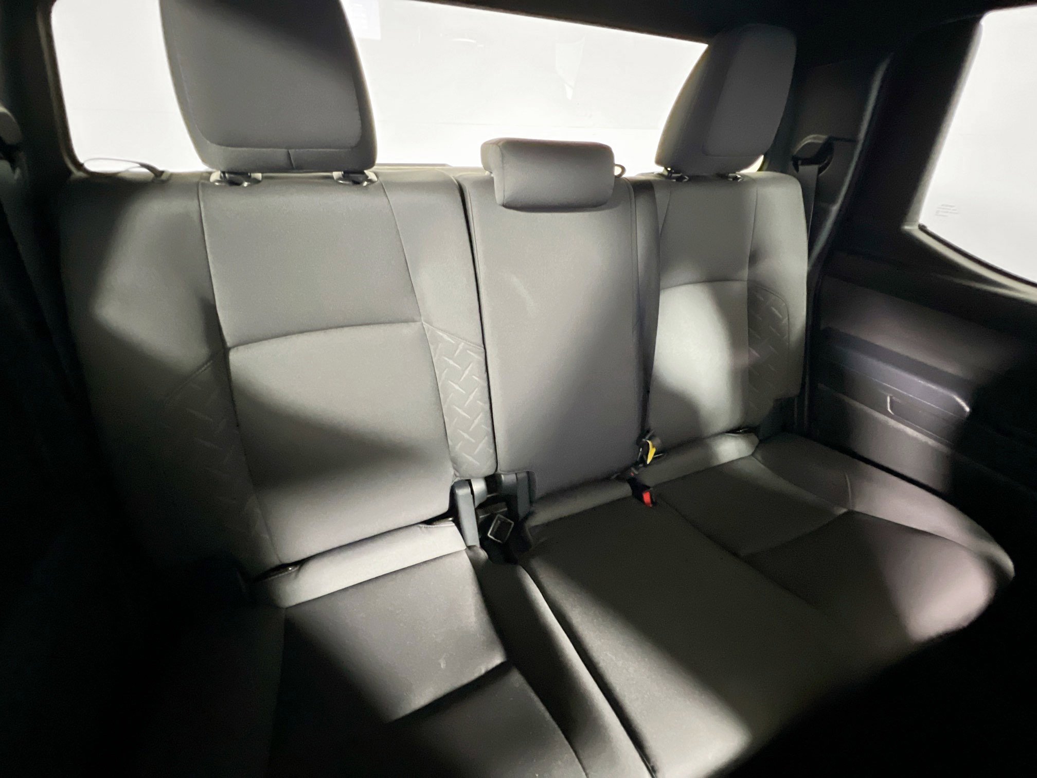 Used 2024 Toyota Tacoma SR5 RWD image 33