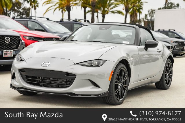 New 2026 MAZDA MX-5 Miata Club w/ Interior Package RWD image 3