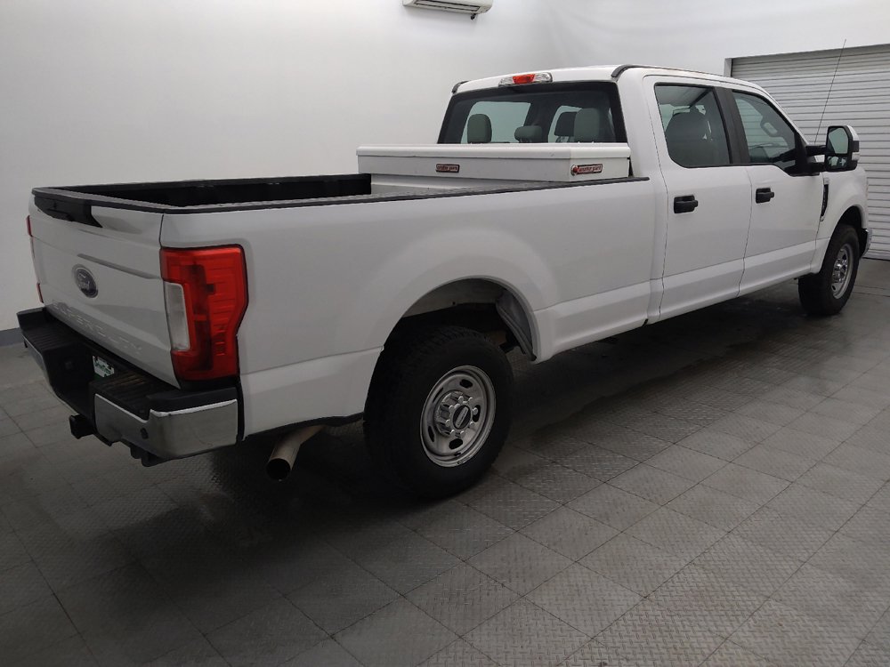 Used 2017 Ford F250 XL w/ Power Equipment Group RWD image 10