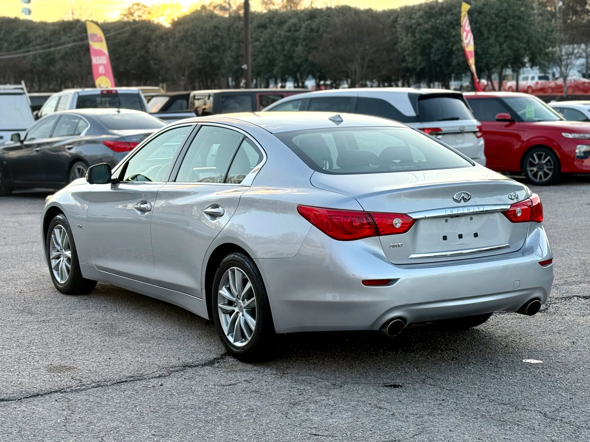 Used 2017 INFINITI Q50 Premium w/ 2.0T Premium Plus Package image 7
