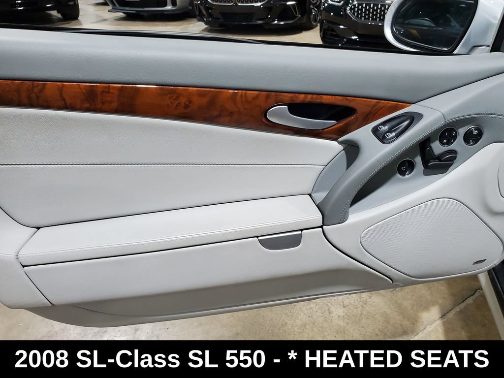Used 2008 Mercedes-Benz SL 550 image 8