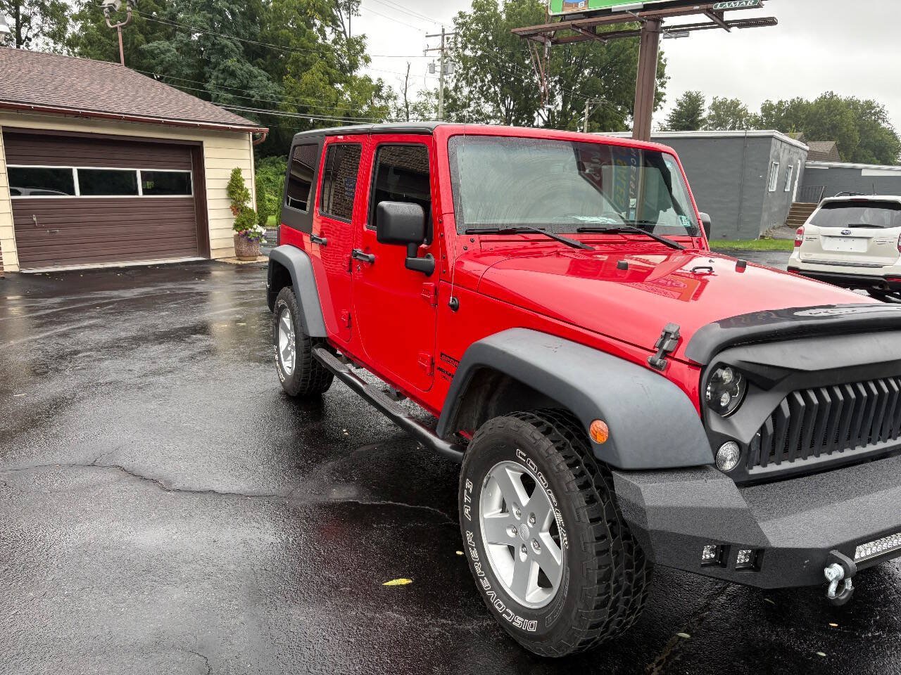 Used 2014 Jeep Wrangler Unlimited Sport w/ Quick Order Package 23S AWD/4WD image 6