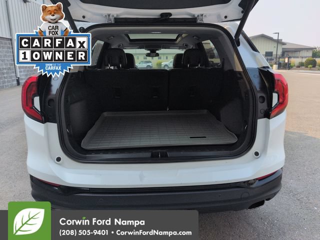 Used 2020 GMC Terrain SLT w/ Preferred Package AWD/4WD image 29