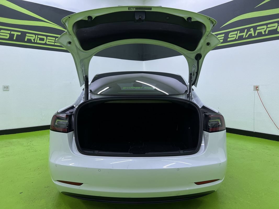 Used 2021 Tesla Model 3 Standard Range Plus RWD image 9