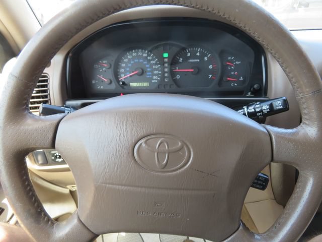 Used 2000 Toyota Land Cruiser AWD/4WD image 24