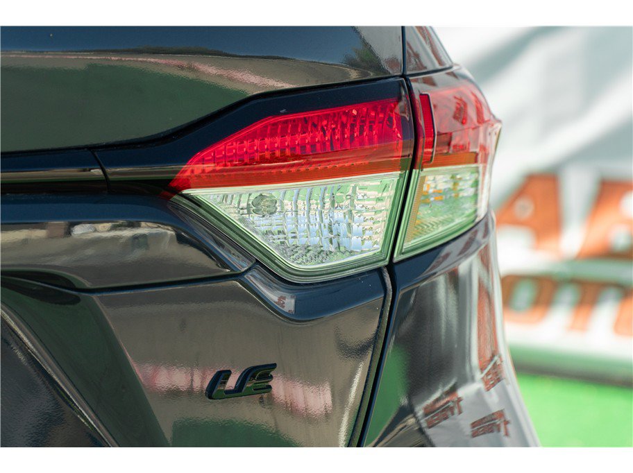 Used 2026 Toyota Corolla LE w/ LE Premium Package FWD image 22