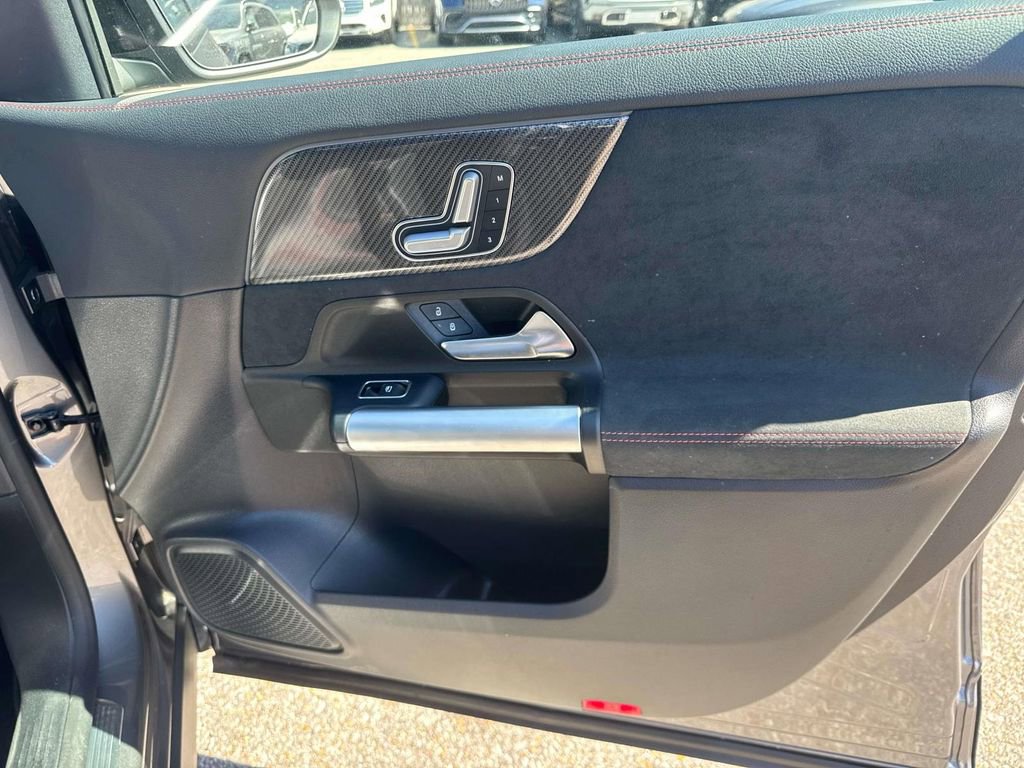 Used 2023 Mercedes-Benz GLA 250 image 14