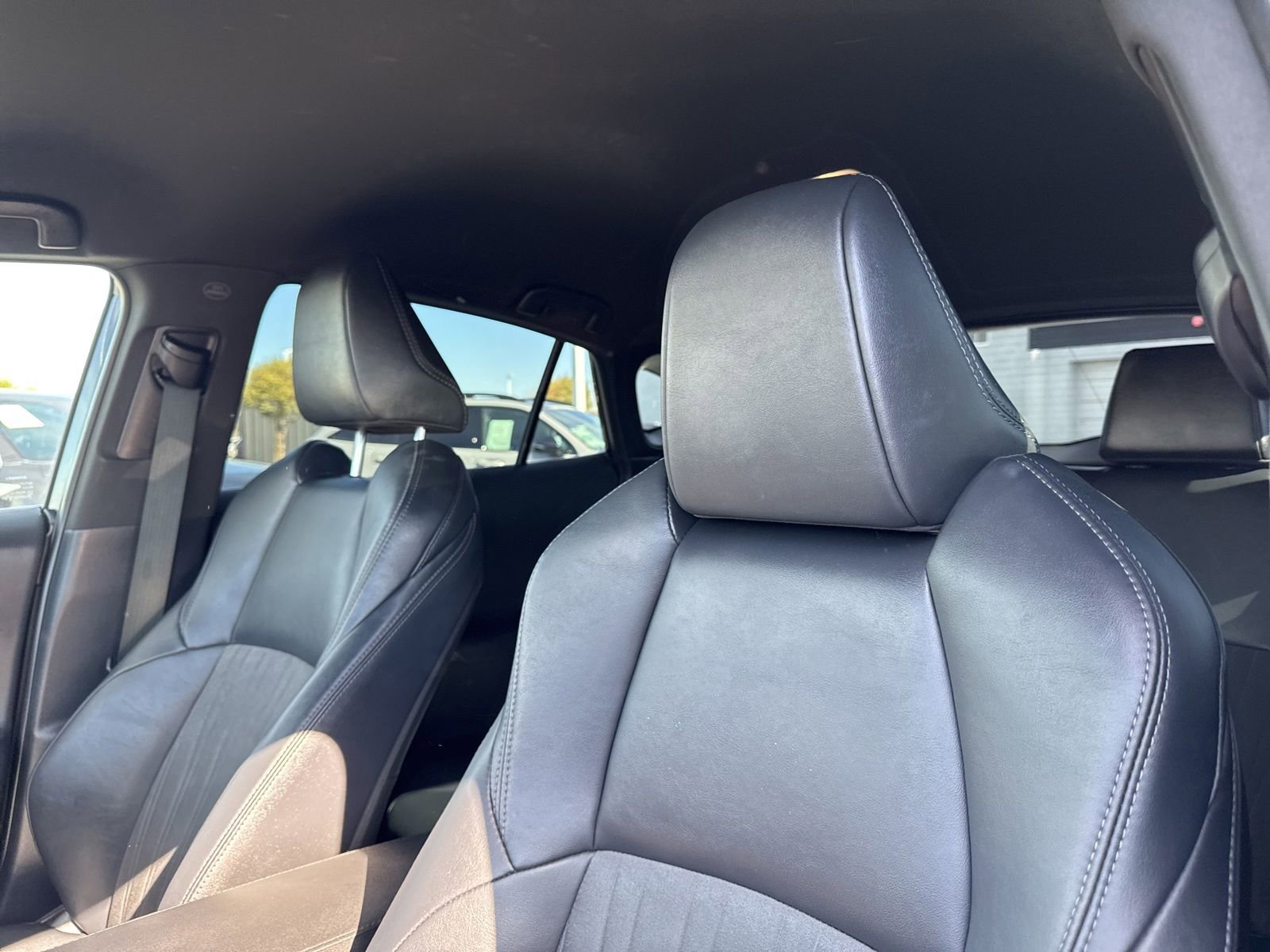 Used 2021 Toyota Venza XLE image 18