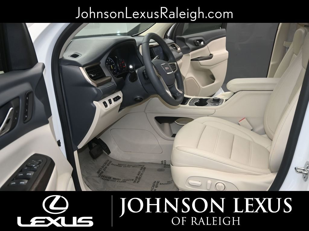 Used 2023 GMC Acadia Denali w/ Denali Ultimate Package image 13