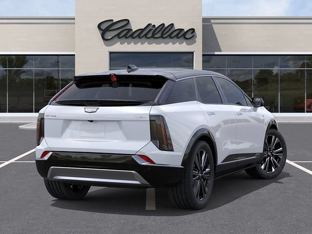 New 2027 Cadillac Optiq Premium Luxury w/ LPO, Floor Liner Package AWD/4WD image 4