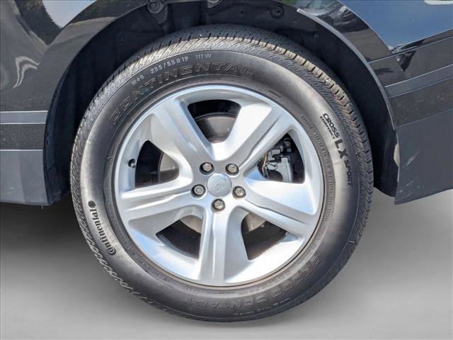 Certified 2025 Land Rover Range Rover Velar S AWD/4WD image 27