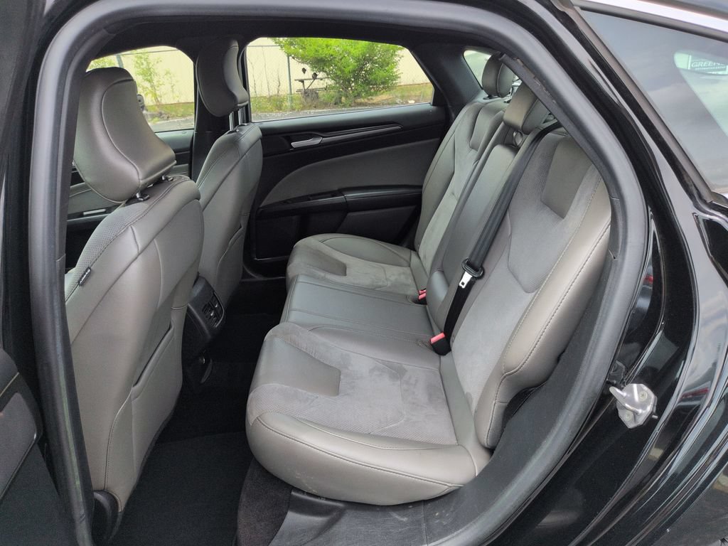 Used 2018 Ford Fusion Sport AWD/4WD image 26