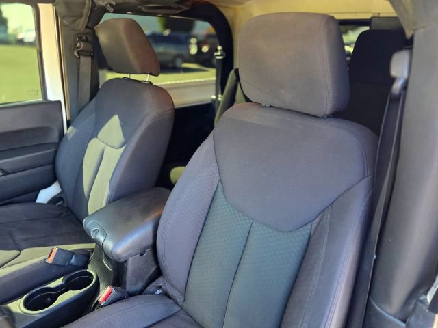Used 2013 Jeep Wrangler Sport AWD/4WD image 32