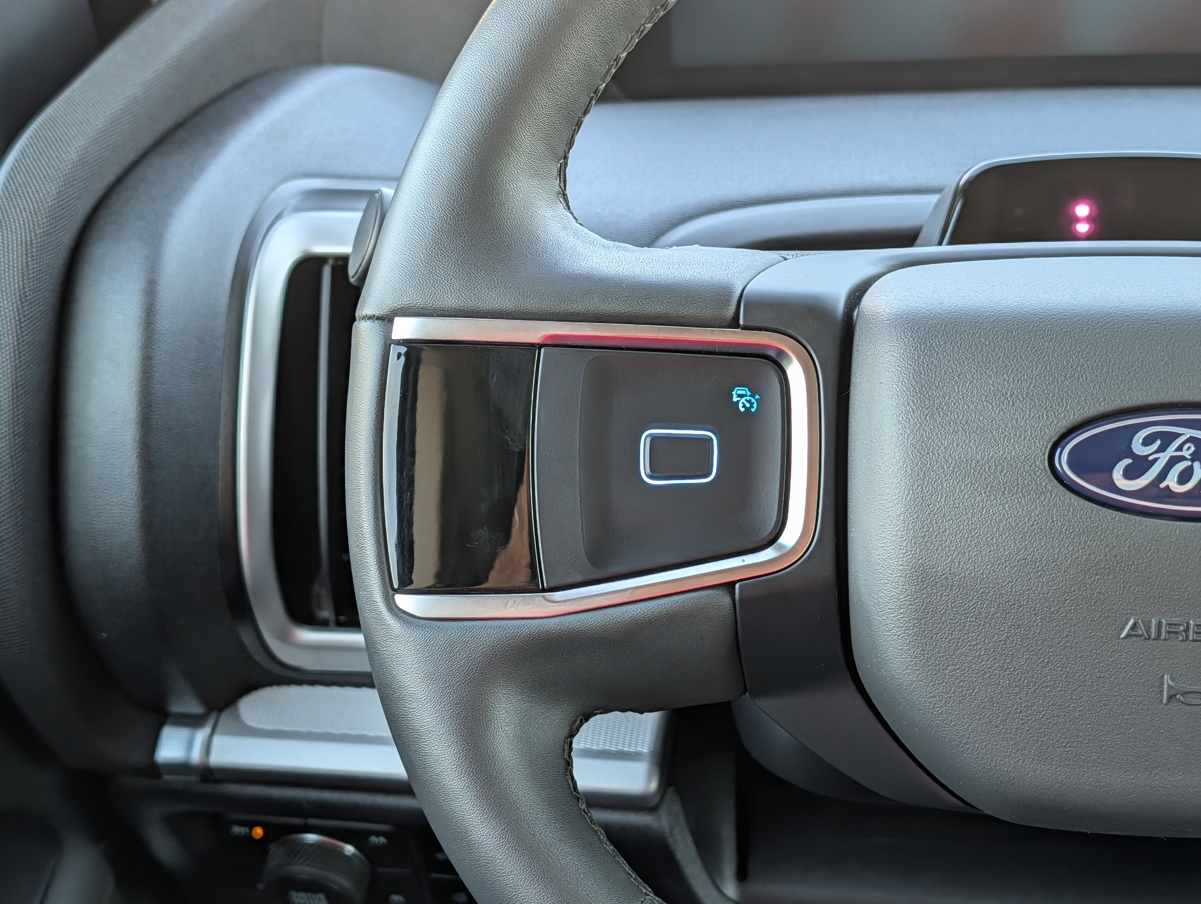 Certified 2025 Ford Expedition Max Active image 29