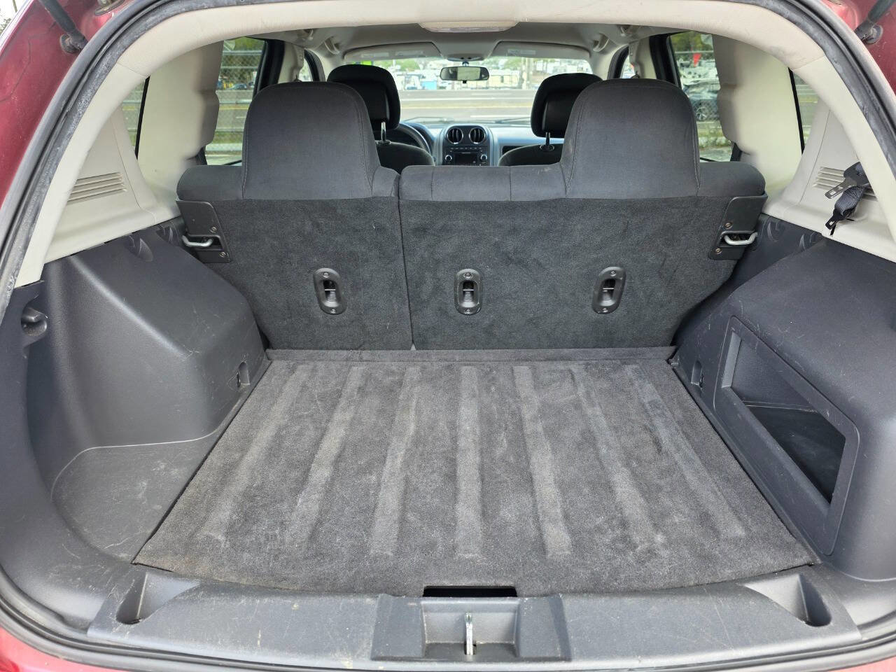 Used 2013 Jeep Compass Sport image 10