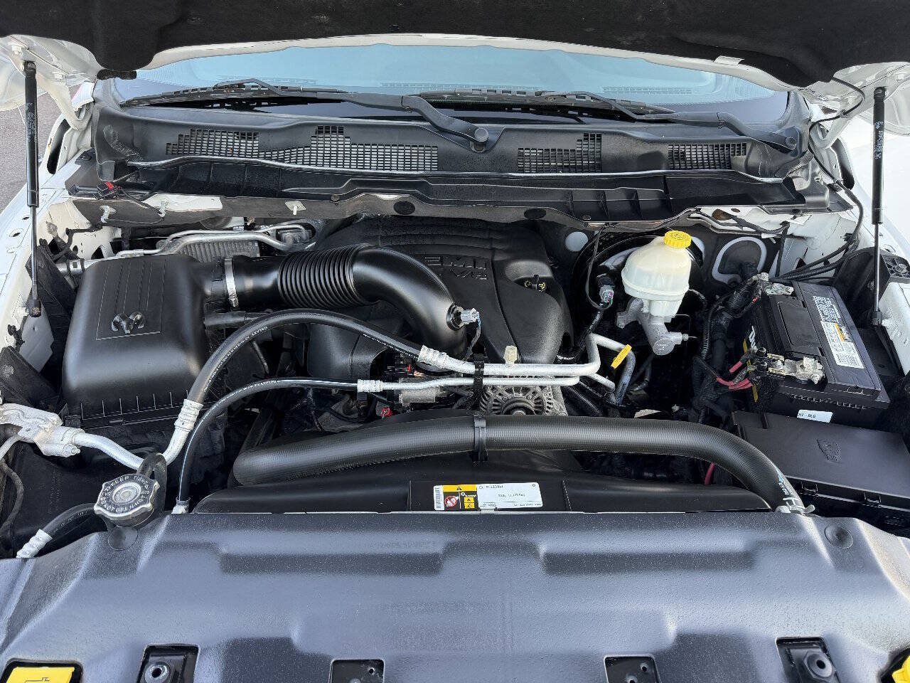 Used 2016 RAM 1500 Express w/ Popular Equipment Group AWD/4WD image 23