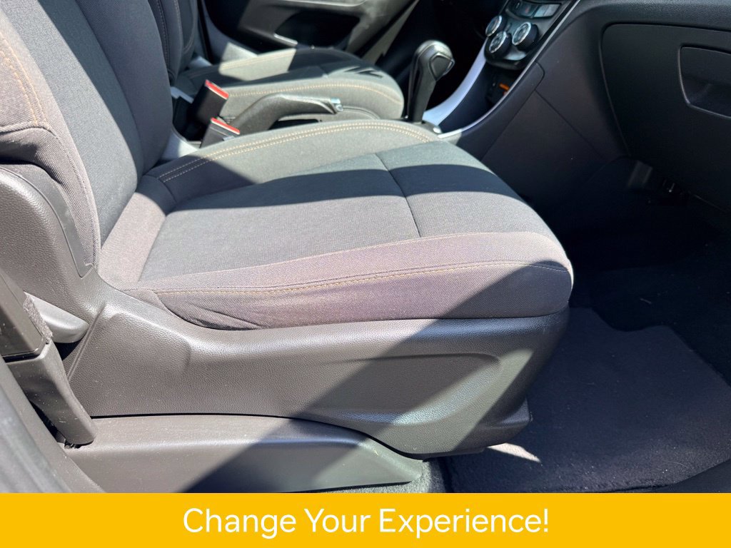 Used 2017 Chevrolet Trax LS FWD image 13