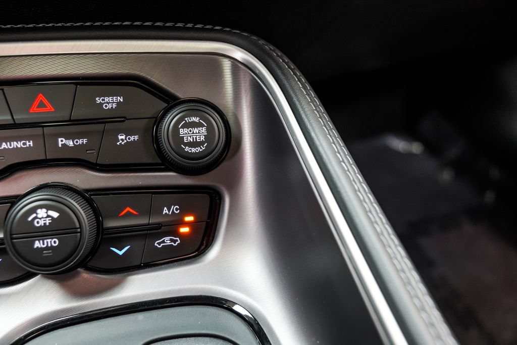 Used 2022 Dodge Challenger R/T Scat Pack RWD image 25