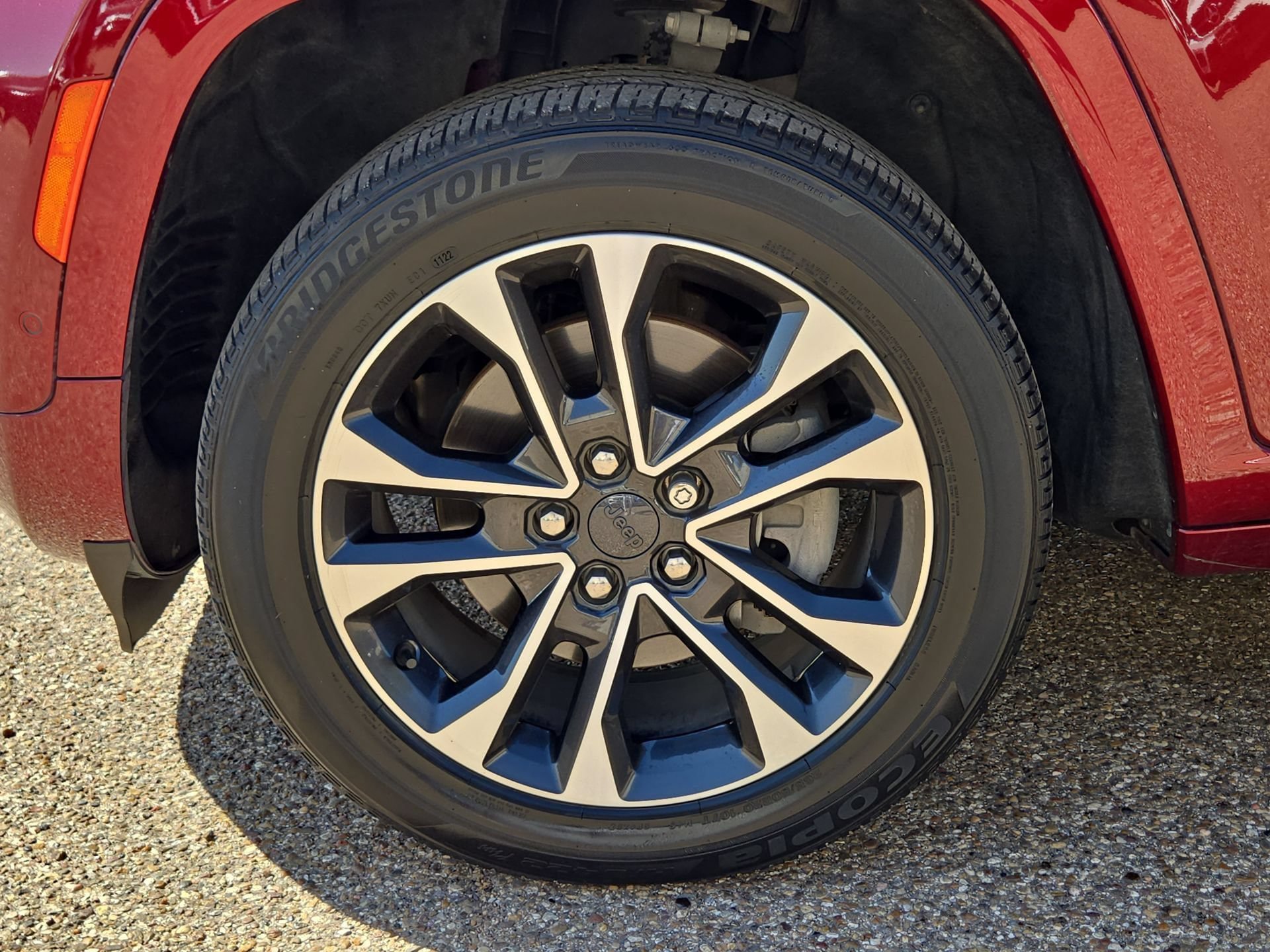 Used 2022 Jeep Grand Cherokee L Overland RWD image 11