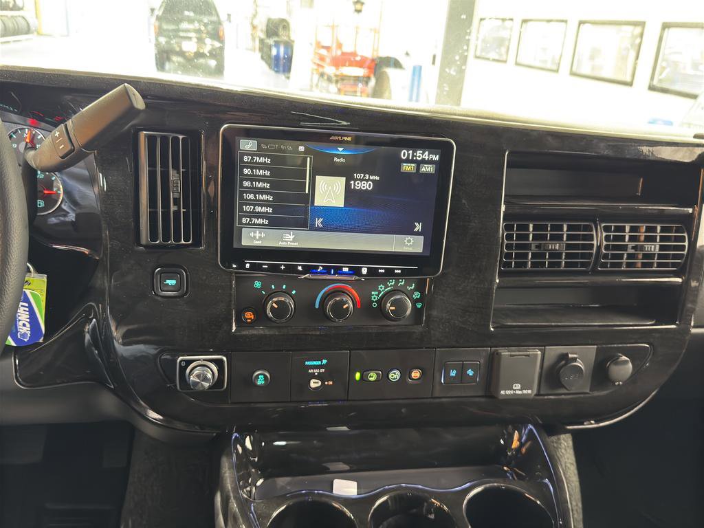 New 2025 Chevrolet Express 2500 image 41