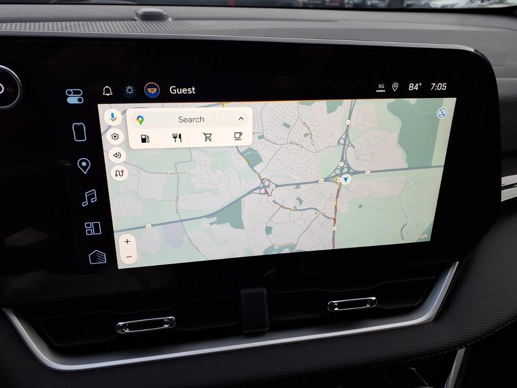 New 2027 Chevrolet Equinox LT w/ Safety and Technology Package FWD image 22