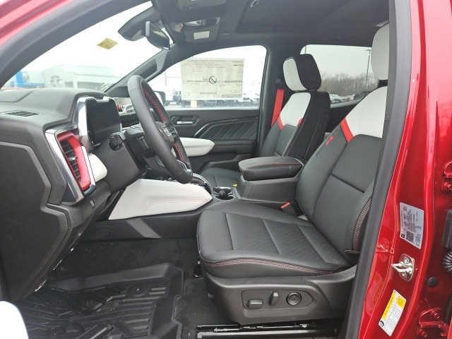 New 2026 GMC Canyon AT4X image 18