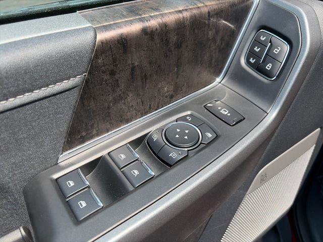 New 2026 Ford F250 Lariat w/ Black Appearance Package AWD/4WD image 18
