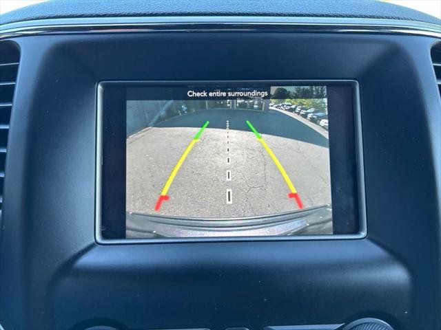 Certified 2021 Jeep Grand Cherokee Laredo AWD/4WD image 25