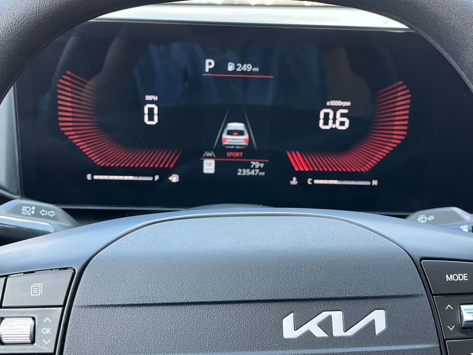 Used 2025 Kia K4 LXS image 37