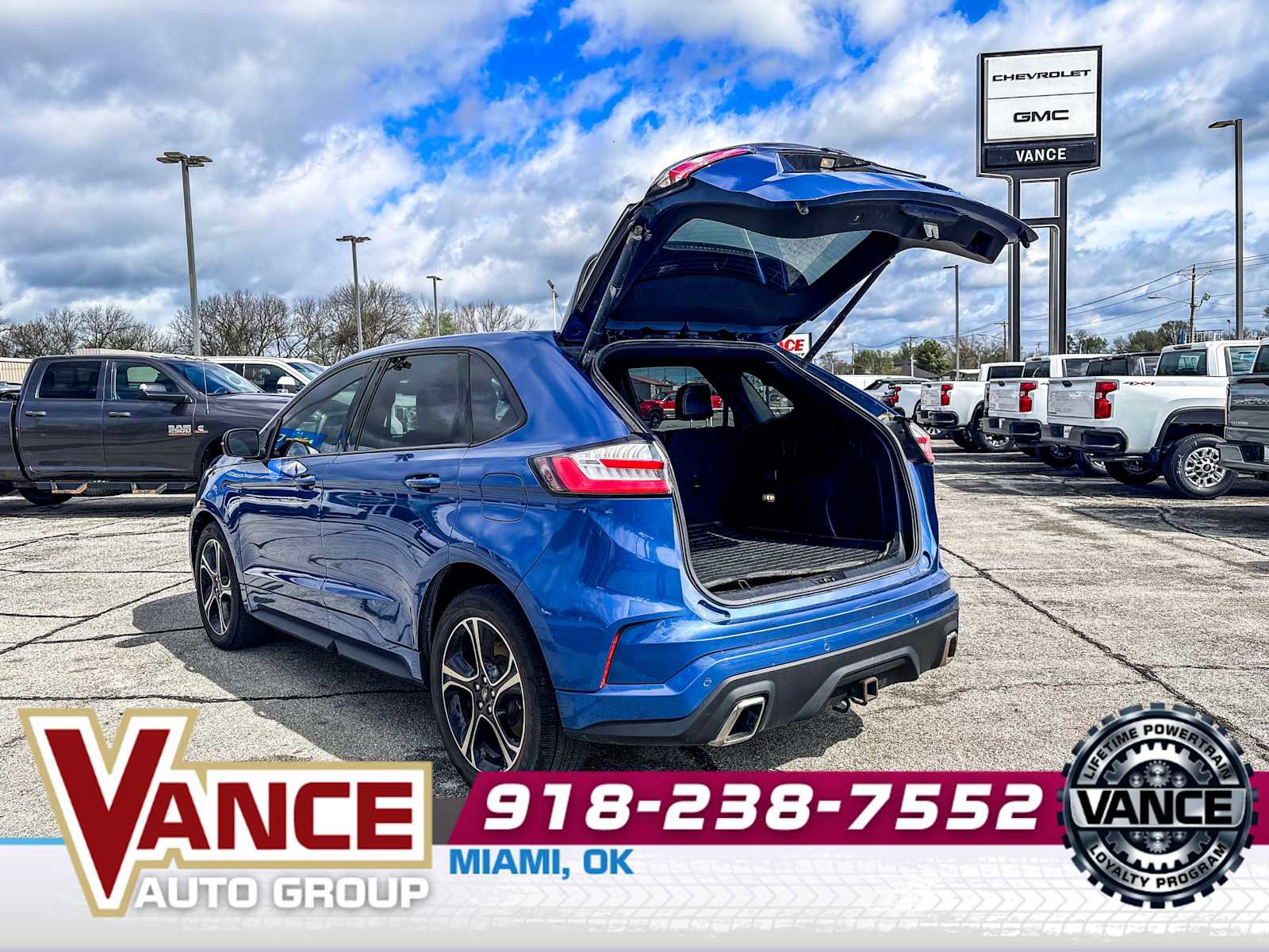 Used 2021 Ford Edge ST image 14