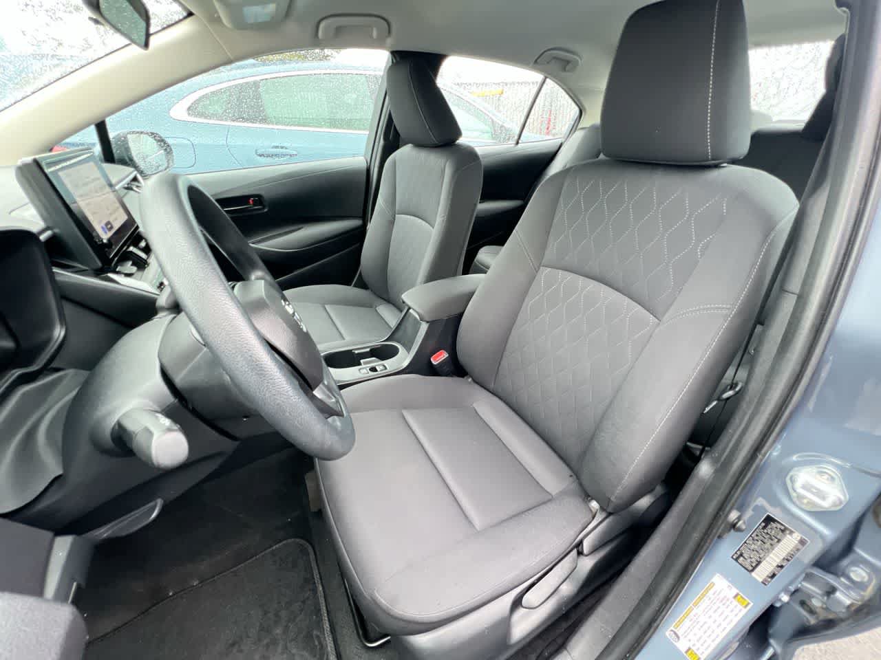 Used 2024 Toyota Corolla LE FWD image 11