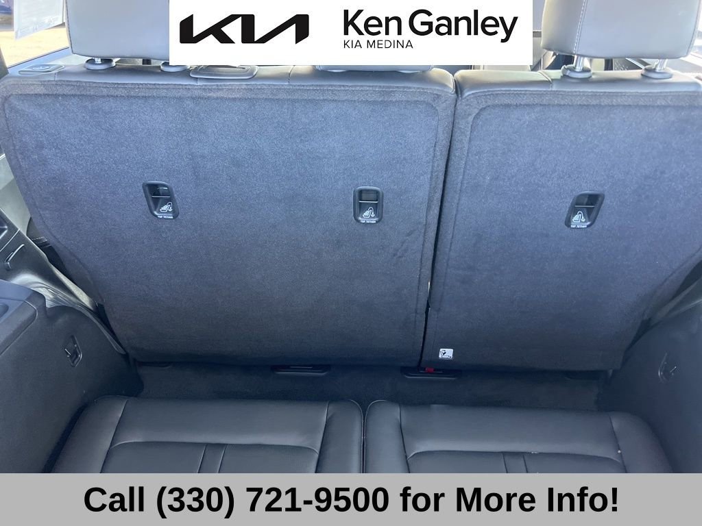Certified 2025 Kia Sorento S image 53