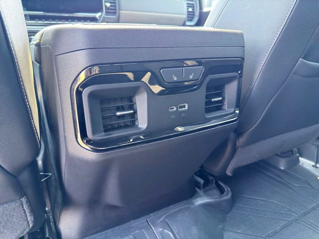 Used 2024 Chevrolet Silverado 1500 ZR2 w/ Technology Package AWD/4WD image 7