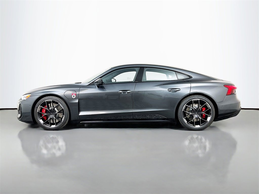 New 2026 Audi RS e-tron GT performance image 4