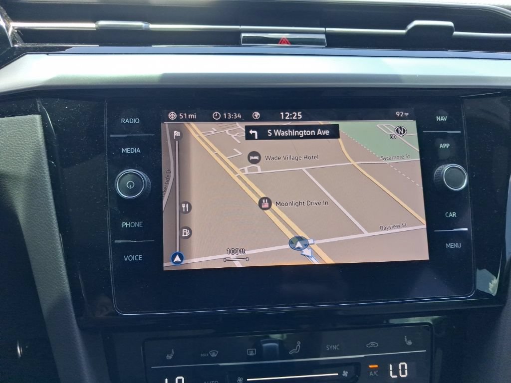Used 2021 Volkswagen Arteon SEL FWD image 28