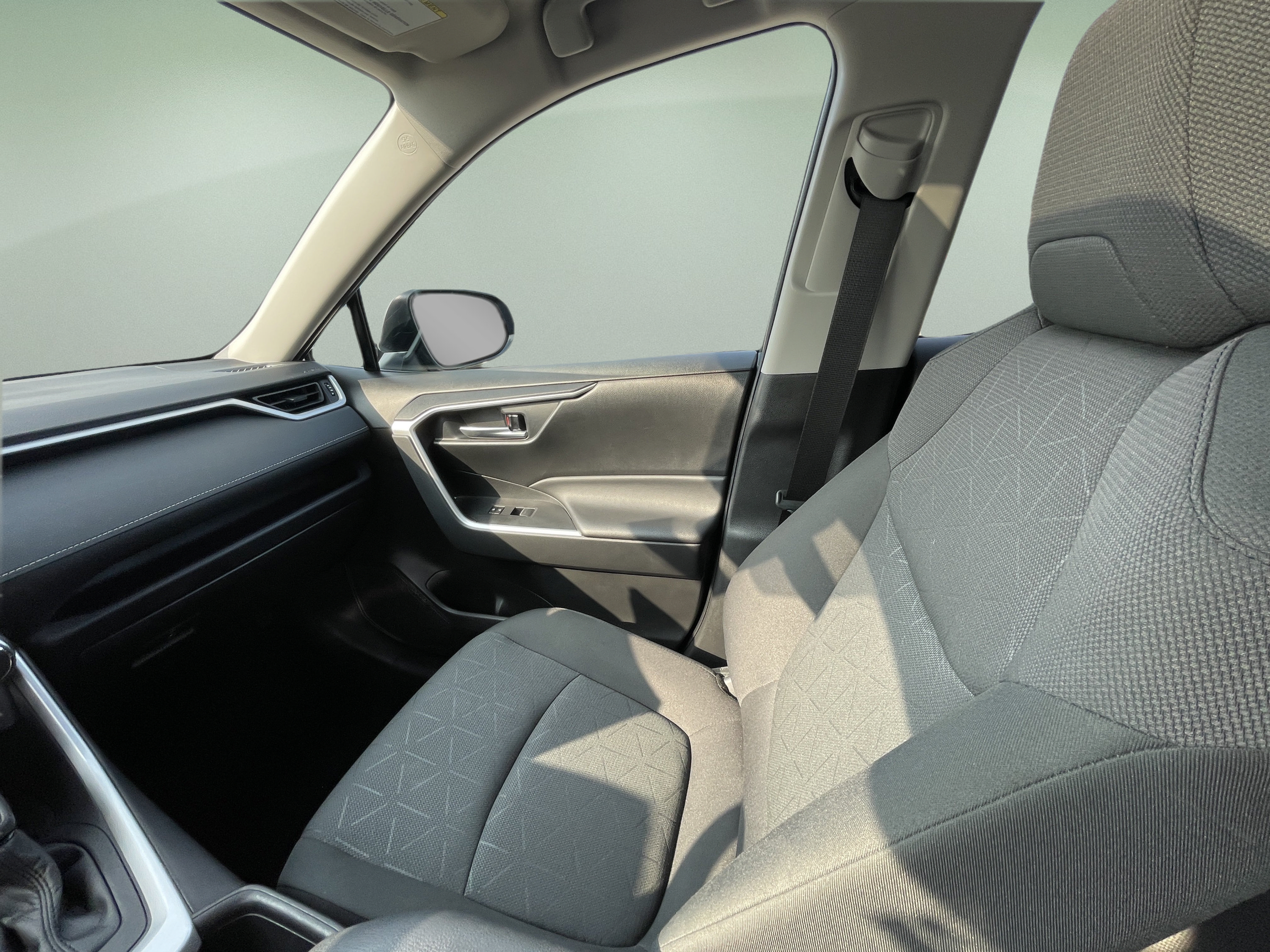 Used 2024 Toyota RAV4 XLE w/ Convenience Package AWD/4WD image 35