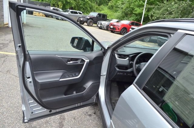 Used 2024 Toyota RAV4 XLE w/ Convenience Package AWD/4WD image 15
