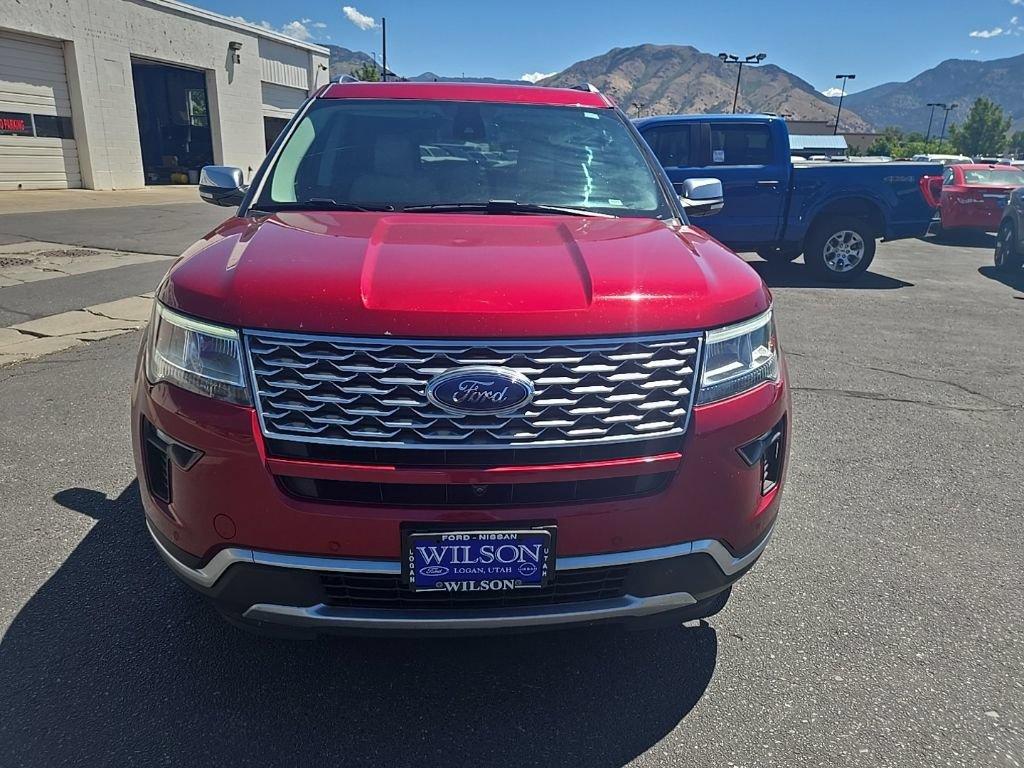 Used 2018 Ford Explorer Platinum AWD/4WD image 2