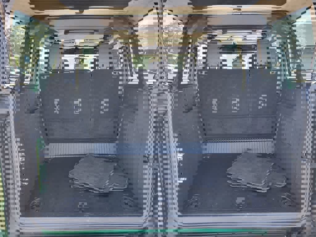 Used 2025 Ford Bronco Badlands image 15