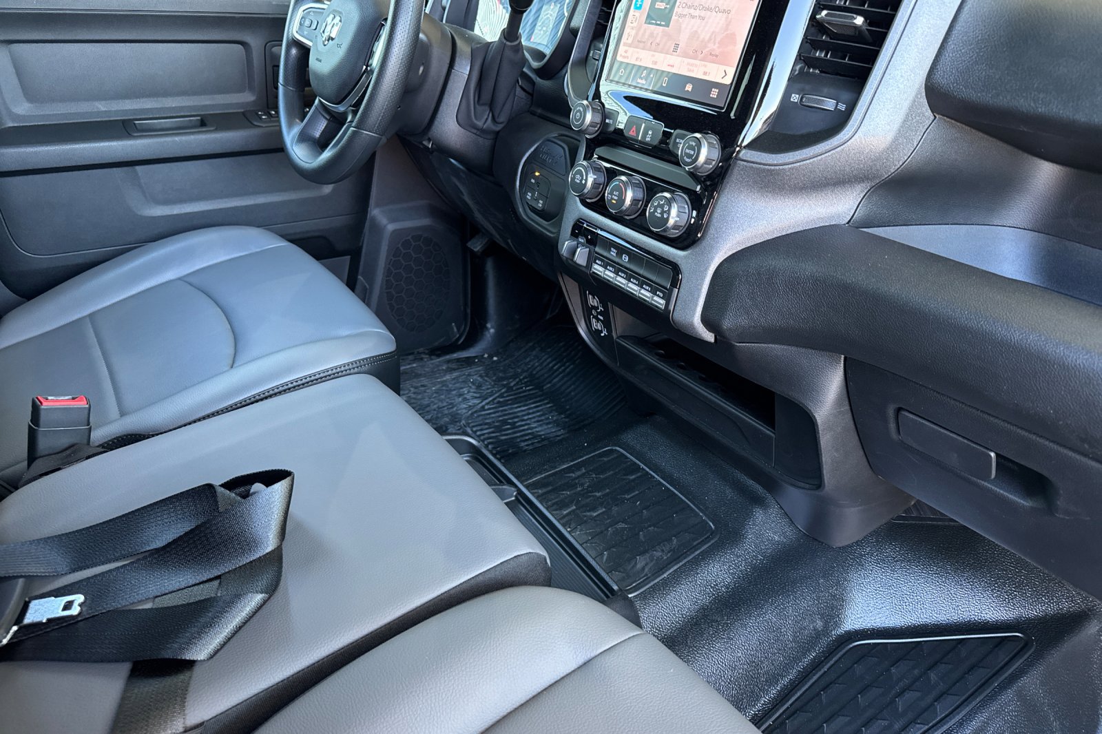 New 2026 RAM 3500 Tradesman w/ Chrome Appearance Group image 14