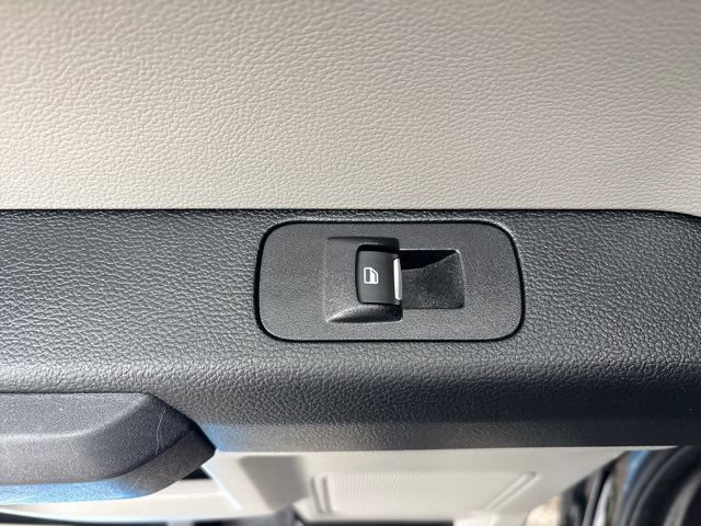 Used 2018 Ford F150 XL w/ Equipment Group 101A Mid AWD/4WD image 25