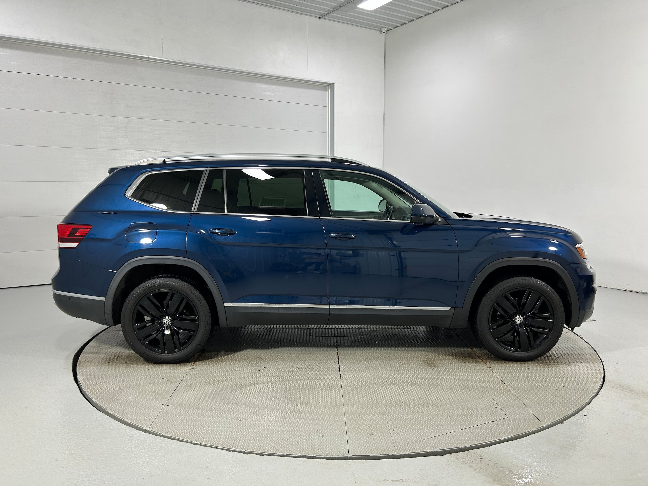 Used 2019 Volkswagen Atlas SEL Premium AWD/4WD image 39