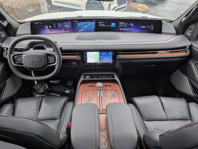 New 2025 Lincoln Navigator Black Label image 13