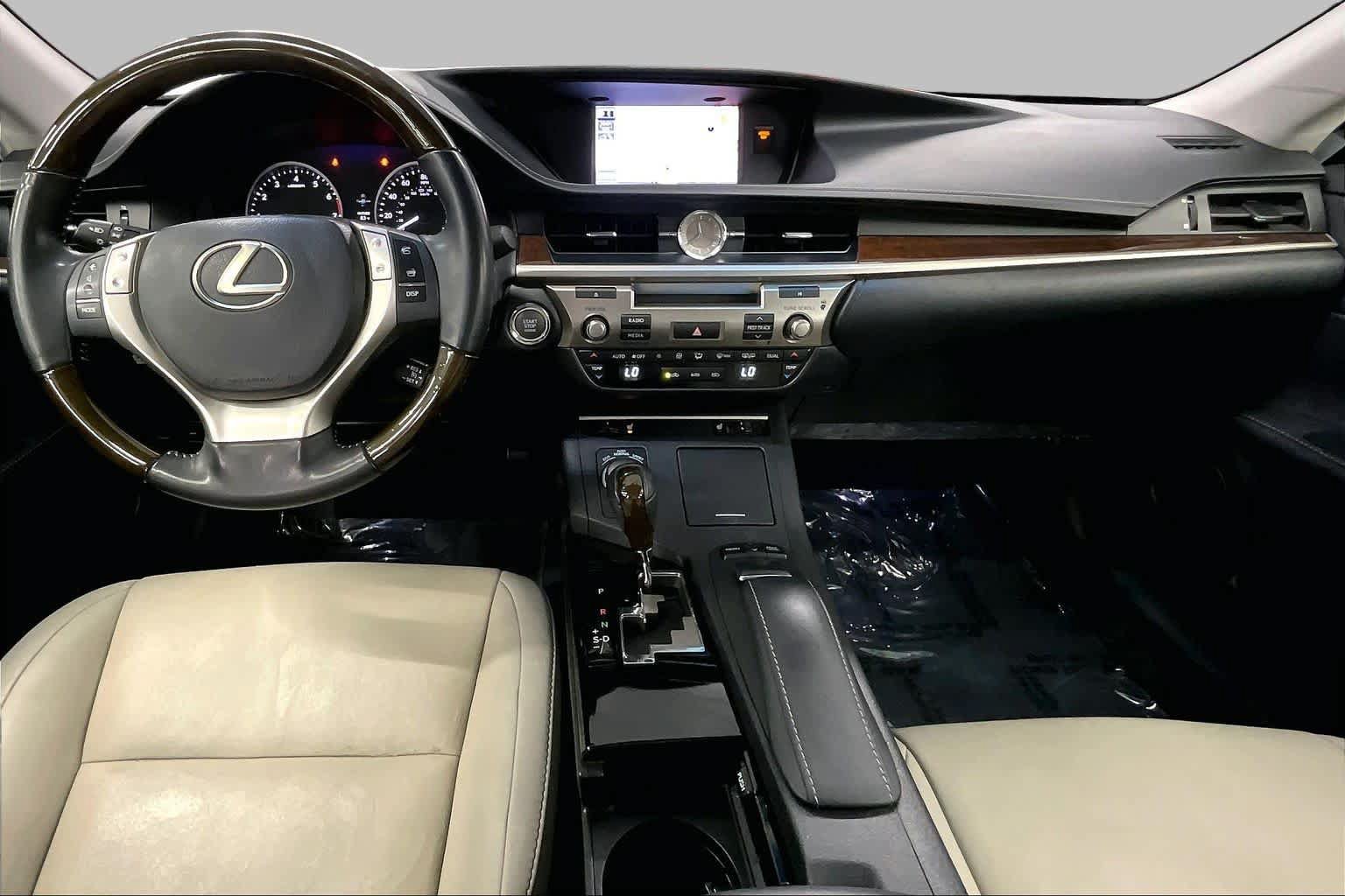 Used 2013 Lexus ES 350 w/ Premium Pkg FWD image 15