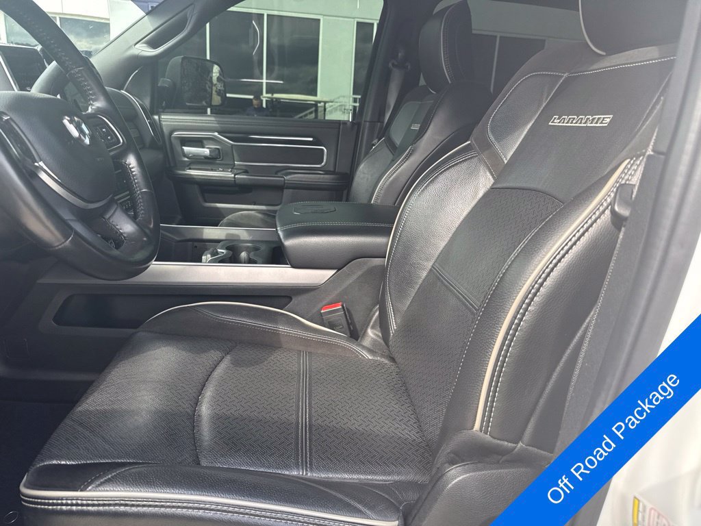 Used 2021 RAM 2500 Laramie w/ Night Edition AWD/4WD image 8