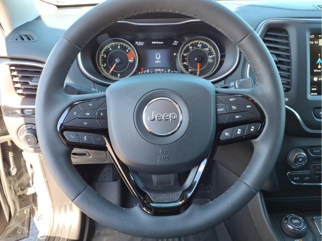Used 2023 Jeep Cherokee Altitude Lux AWD/4WD image 23