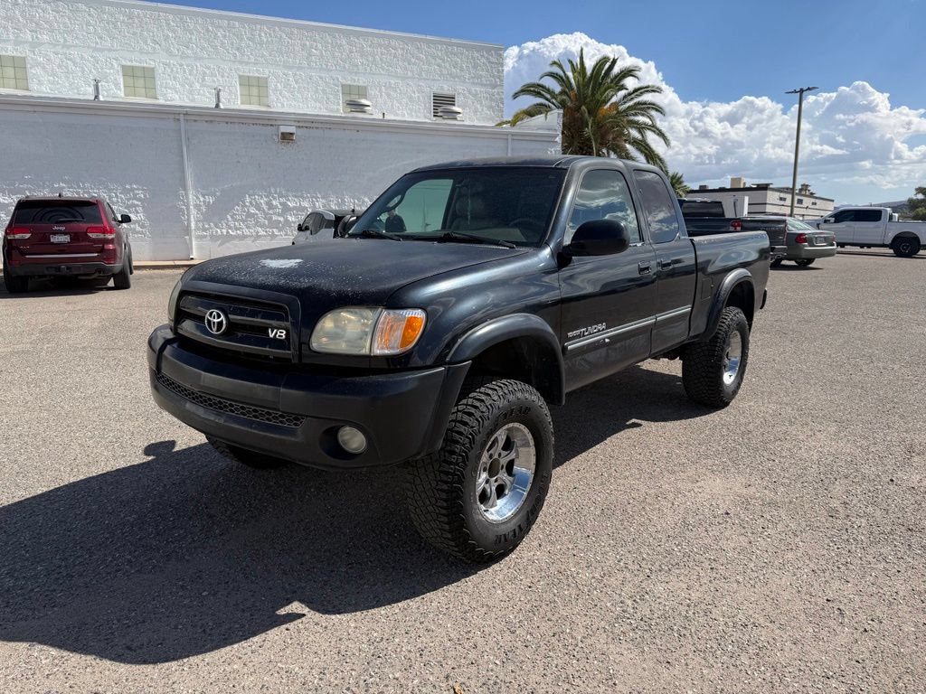 Used 2004 Toyota Tundra Limited w/ Towing Pkg AWD/4WD image 1