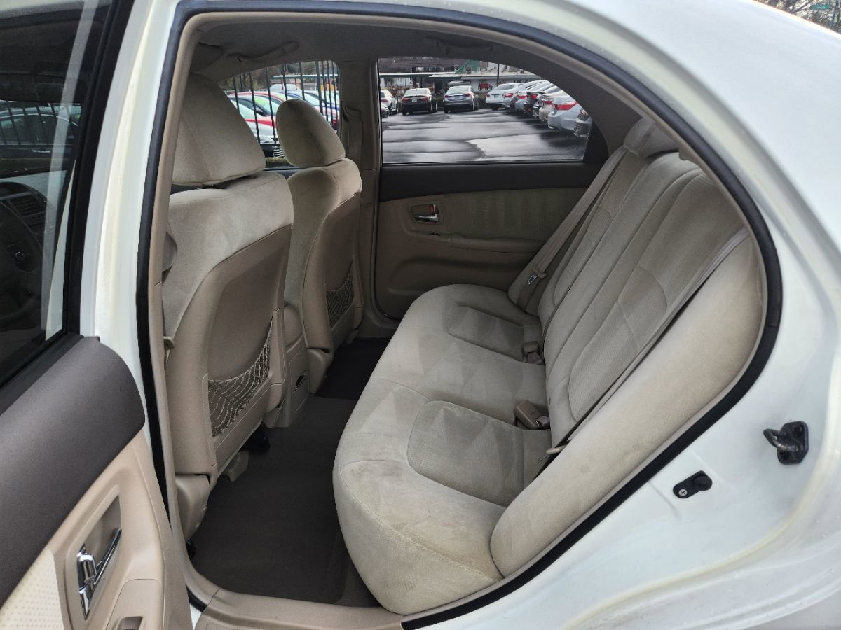 Used 2007 Kia Spectra EX image 10
